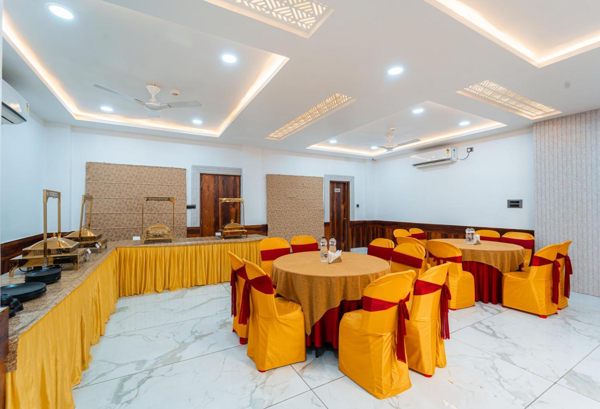 Treebo Lake City Bhopal Exterior photo